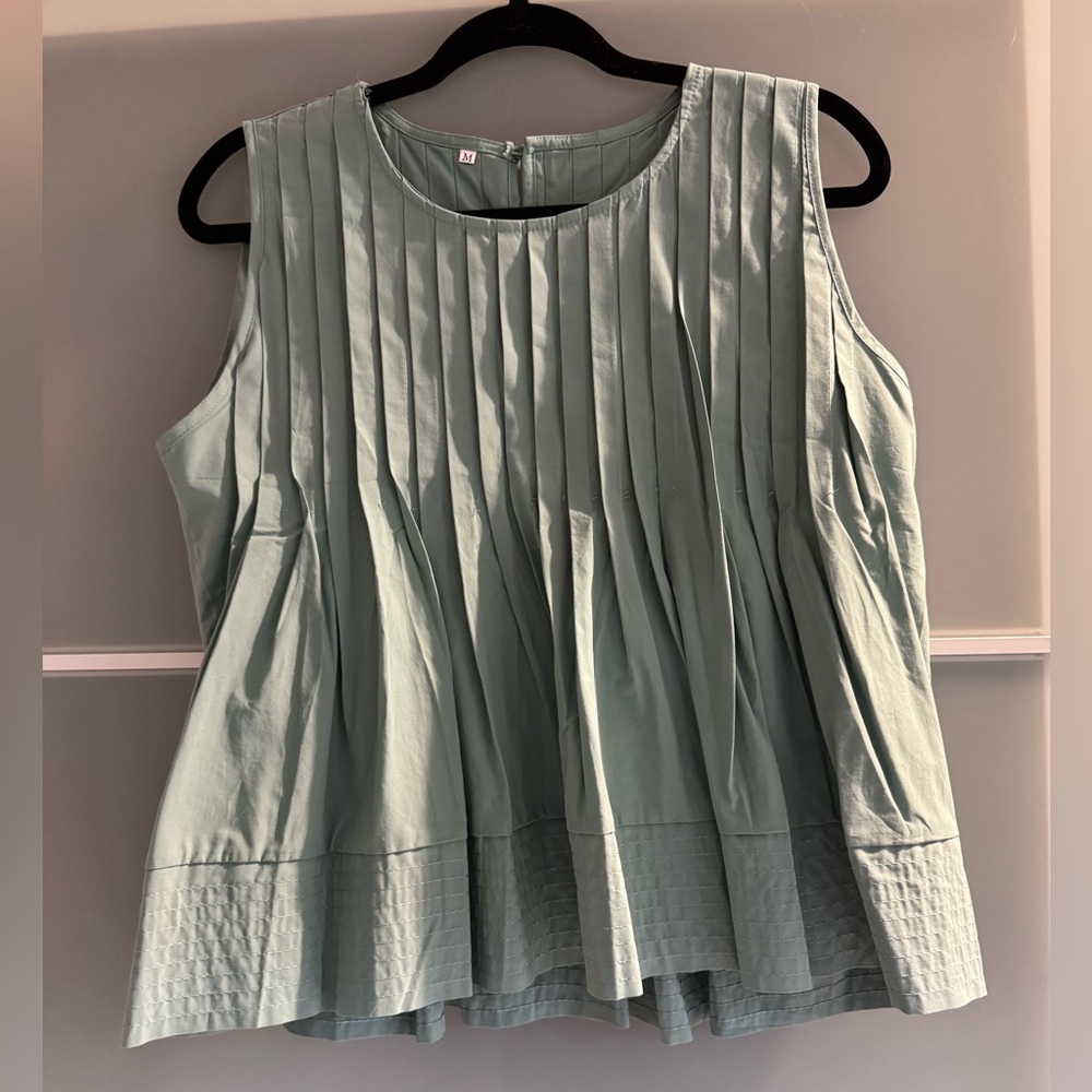 Pleated Sleeveless Women's Top in Light Sage